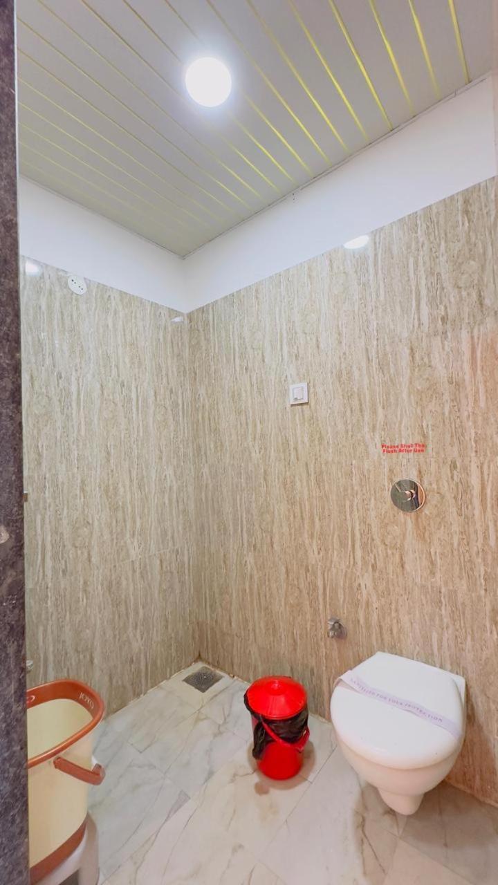 Hotel Indore Palace - Feel At Home Ширди Экстерьер фото